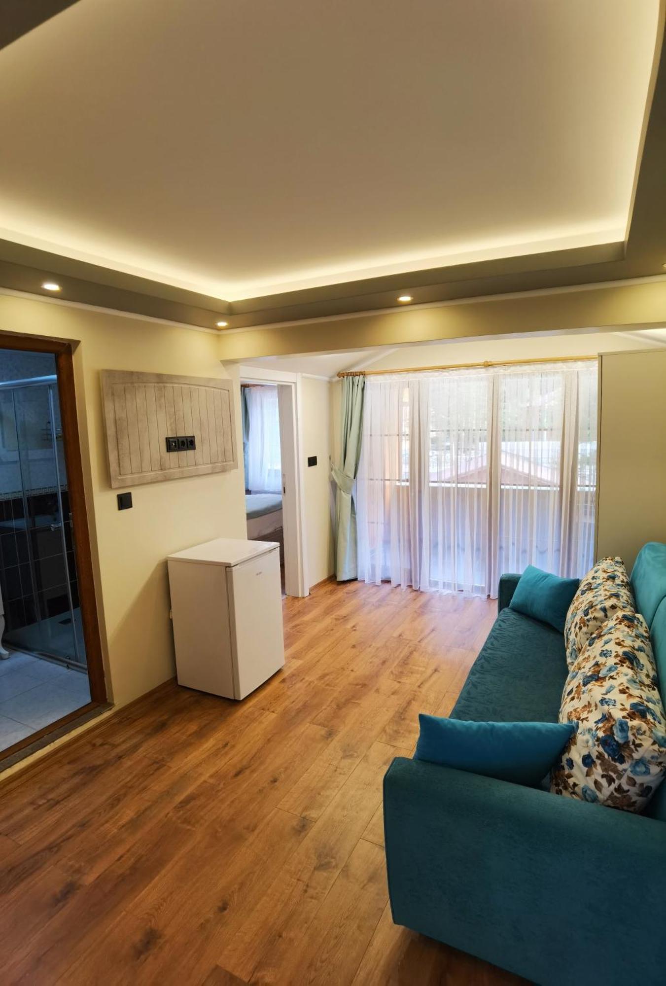 Kuloglu Otel Ve Restoran Узунгьол Екстериор снимка